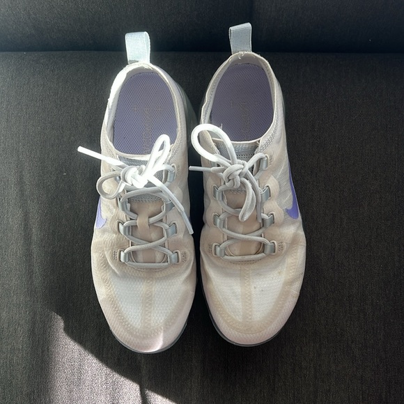 Nike VaporMax 2019 (purple & white color way) - Picture 4 of 4